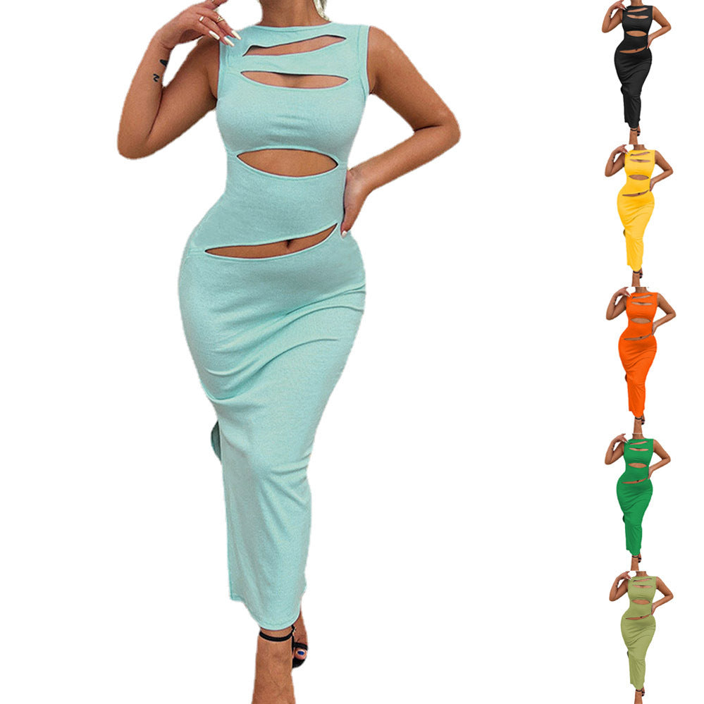 Dame Bodycon kjole med cut-out design og elegant slids Stilla