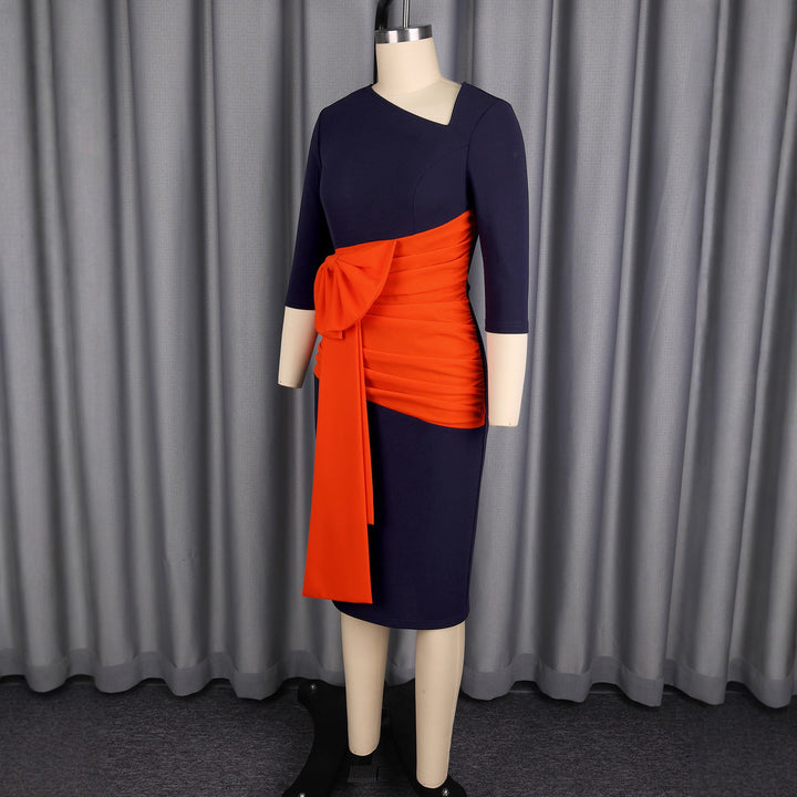 Dame Effortlessly Chic Kjole med asymmetrisk design og voluminøst flæseelement Skovae