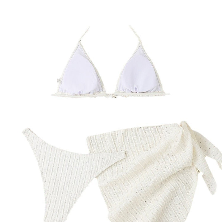 Dame triangel-bikini med moderne indpakningskjole og elegante detaljer Skovae