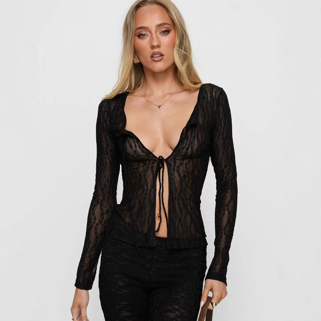 Dame Transparent blonde bluse med dyb V-hals og bånd Skovae