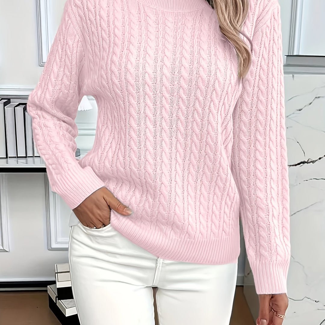 Kvinders strikket sweater med elegant kabeldesign Stilla