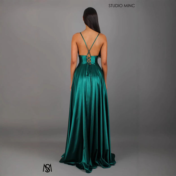 Dame elegante maxi kjole med dyb V-udskæring og trendy split