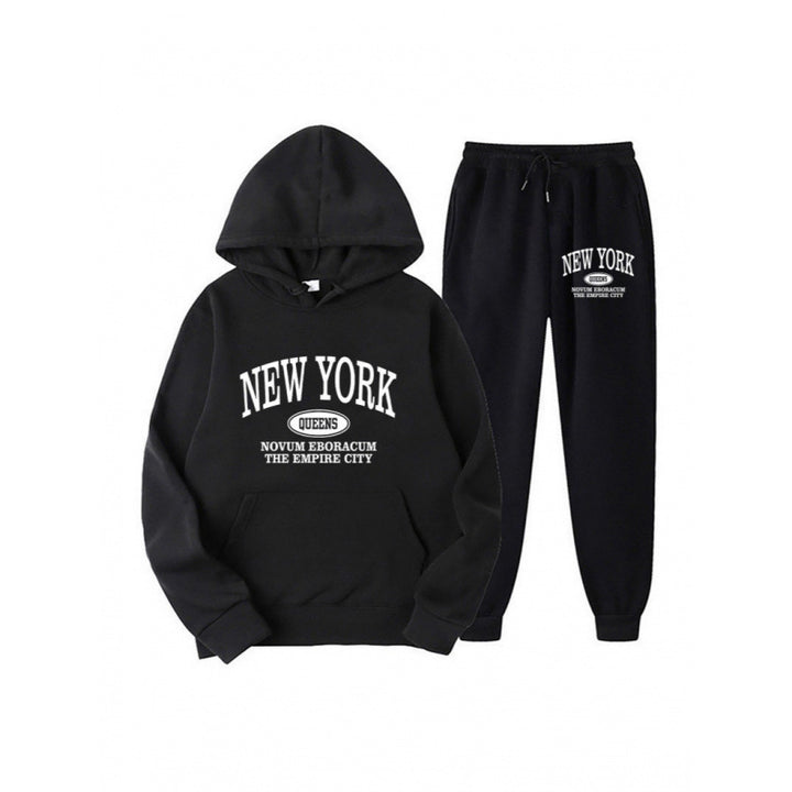 Kvinders hoodie sæt med alsidig skrift og komfortable lommer Skovae