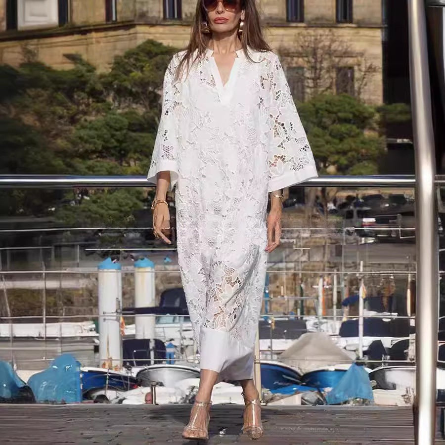 Dame spidskjole i boho-stil med fine detaljer Stilla