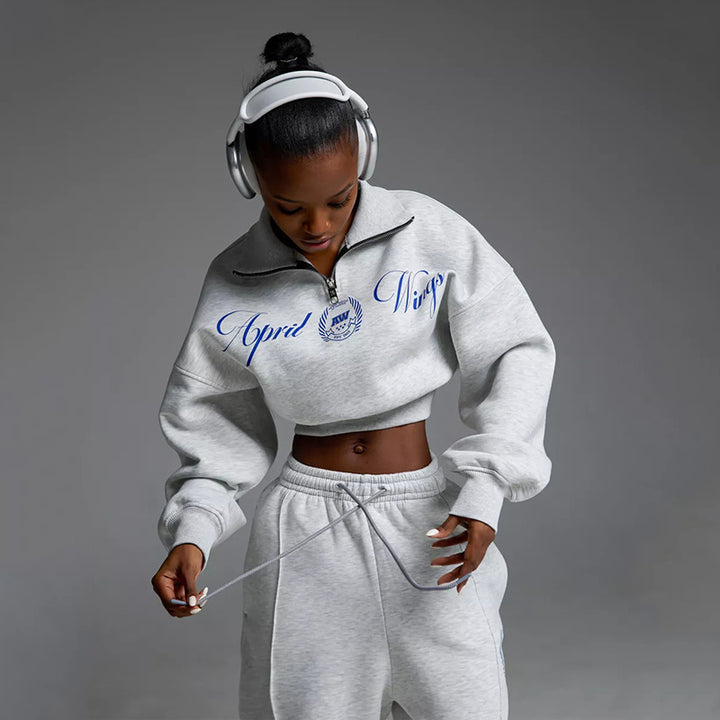 Kvinders sporty sweatshirt og afslappede bukser Skovae