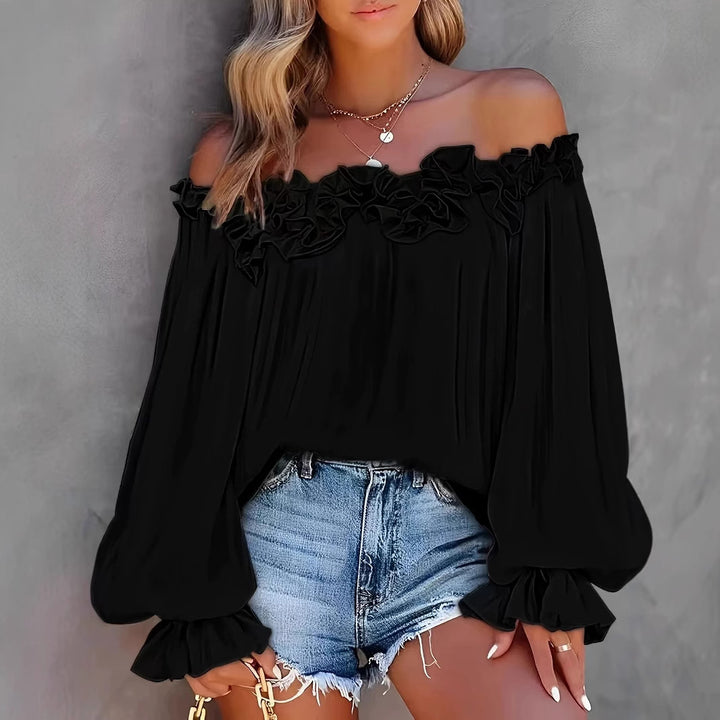 Dame Off-Shoulder Bluse med flæsedetaljer og vide ærmer Stilla