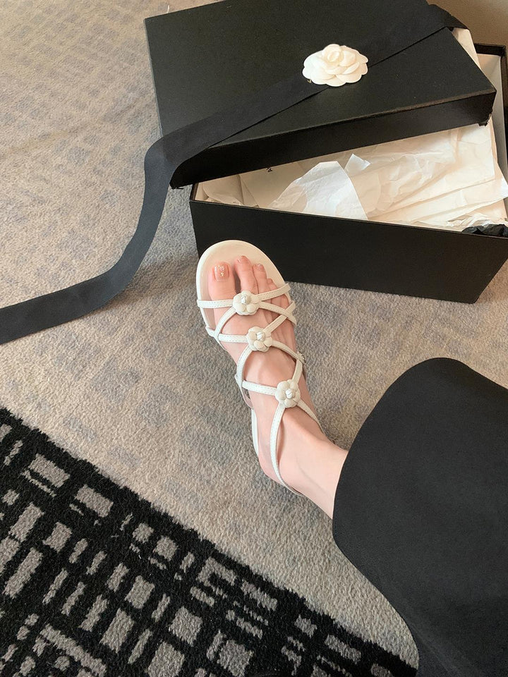 Kvinder Strappy Flade Slide Sandaler med Krydsdesign Stilla