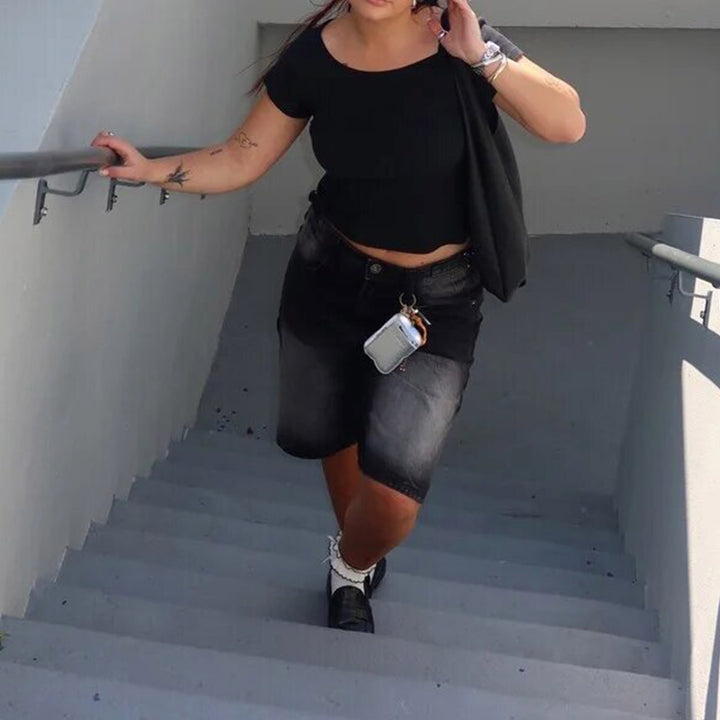 Damer højtskårne denim-shorts i moderne stil Skovae