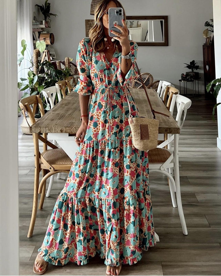 Dame Maxikjole med elegant paisley mønster og knapdetaljer Stilla