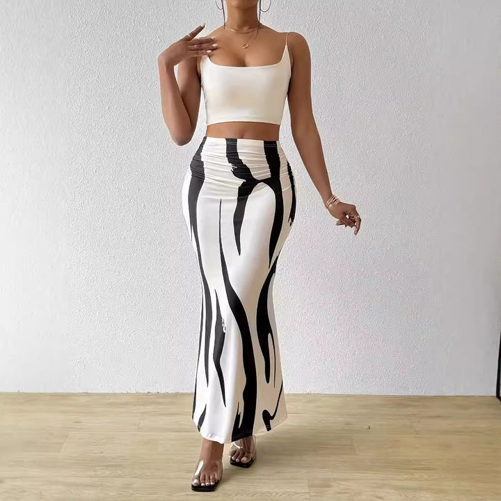 Dame Maxiskirt med flydende skæring og grafisk design Stilla