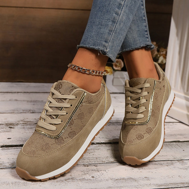 Dame Sneakers med moderigtigt canvas-design og åndbar sål Stilla