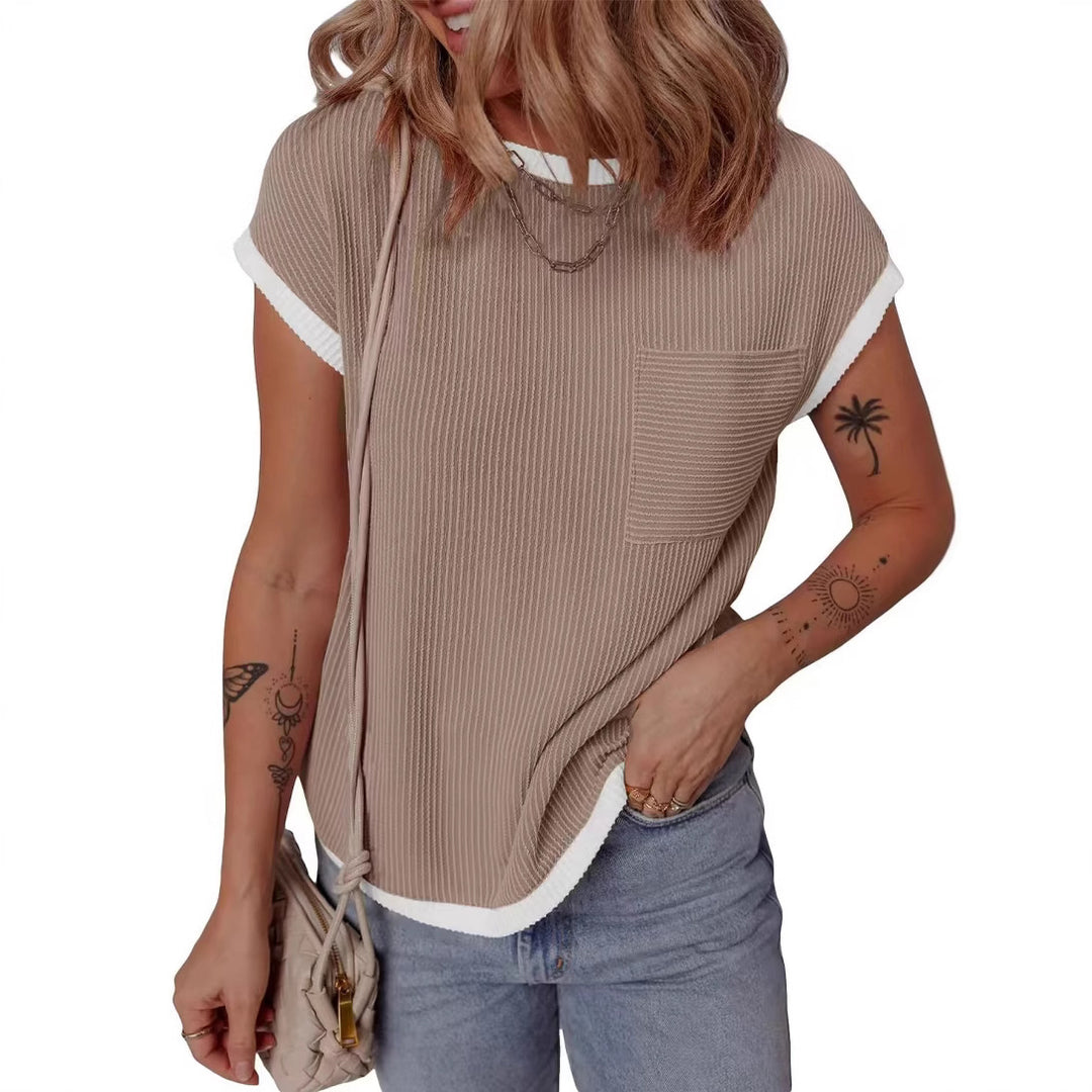Dame afslappet T-shirt med stribet struktur og brystlomme Stiila