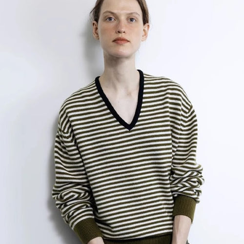 Kvindernes stribede V-hals sweater Stilla