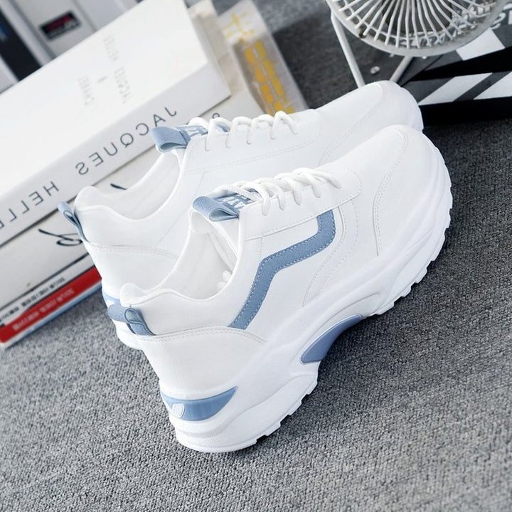 Dame sporty sneakers med skridsikker sål og åndbar overmaterialekombination Stilla