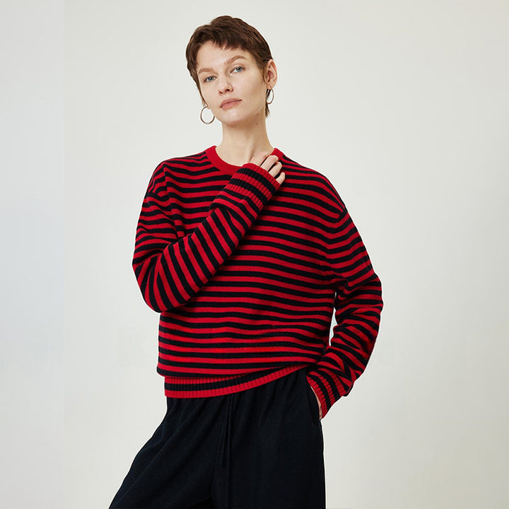 Kvindernes fashionable rullekrave sweater med stribemønster Stilla