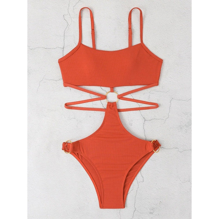 Dame Bikiniset med stilfuld cut-out design og gyldne accenter Skovae