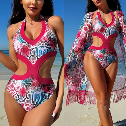 Dame badedragt med elegant cut-out og frynsede cover-up Stilla