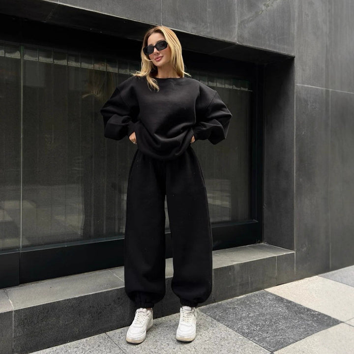 Dame afslappet sæt med oversized pasform og elastiske manchetter Skovae