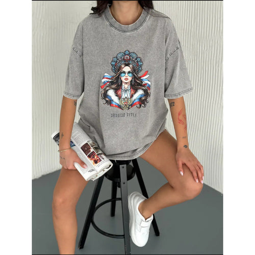 Dame T-shirt med kunstnerisk vintage grafiktryk Stilla