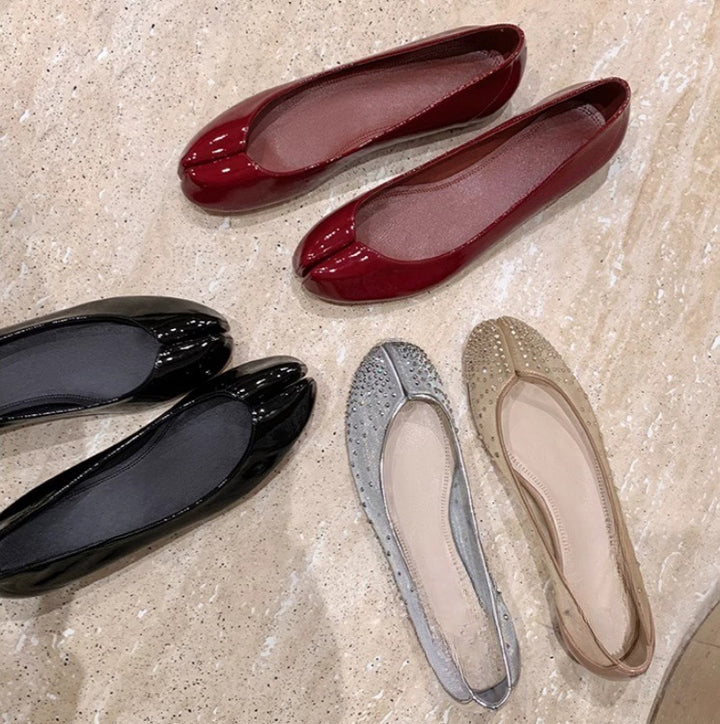 Dame Ballerinas med innovativt snit og glat overflade Stilla