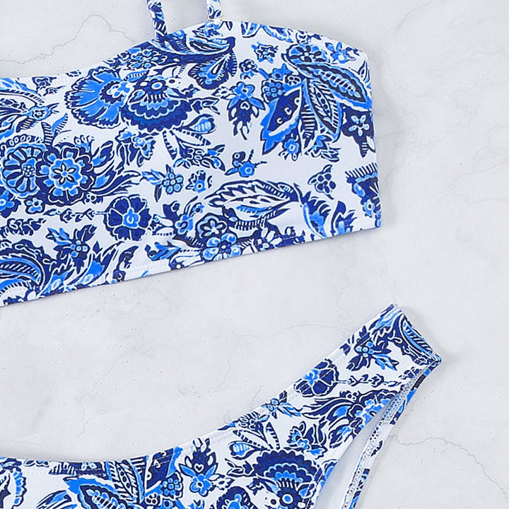 Dame Højskåret Floral-Bikini-Sæt med justerbare stropper og komfortabel pasform Stilla
