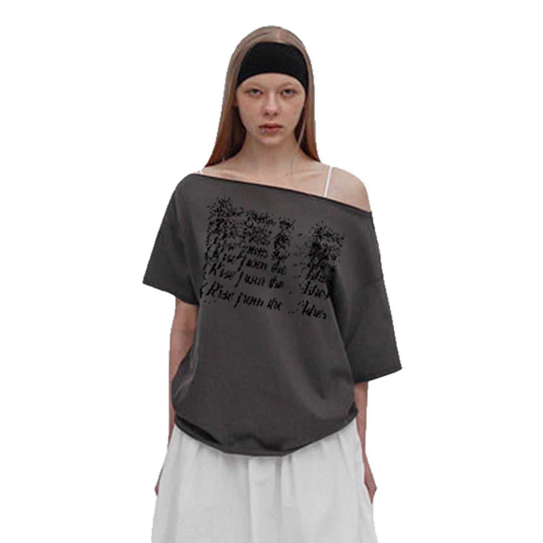 Dame Oversized T-Shirt med krystaludsmykning og V-hals Skovae
