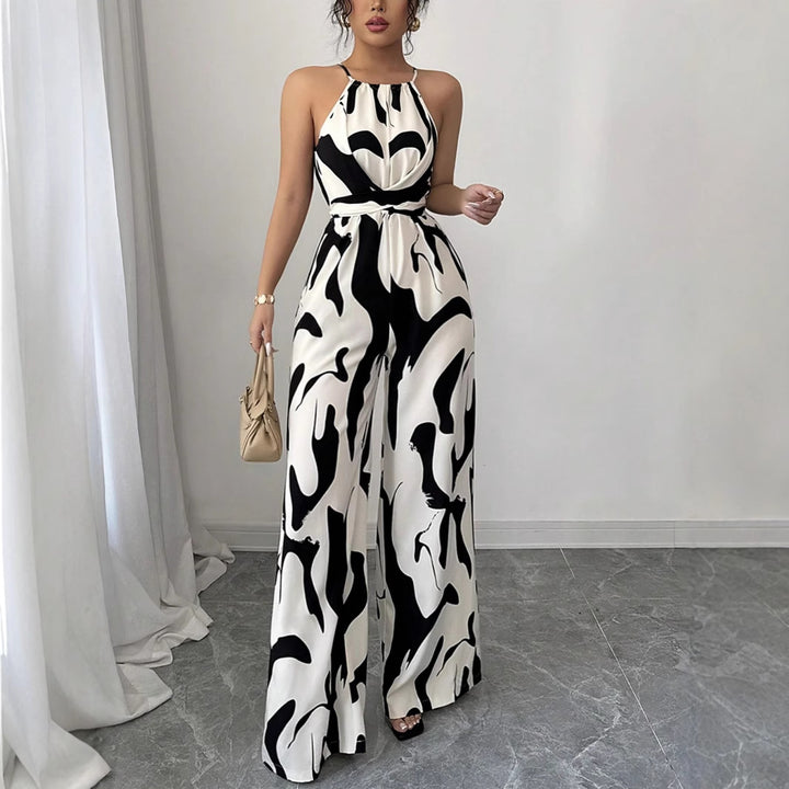 Dame jumpsuit med høj krave og elegant drapering Stilla