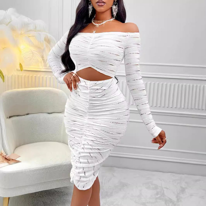 Dame Bodycon kjole med cut-out og off-shoulder-design Stilla