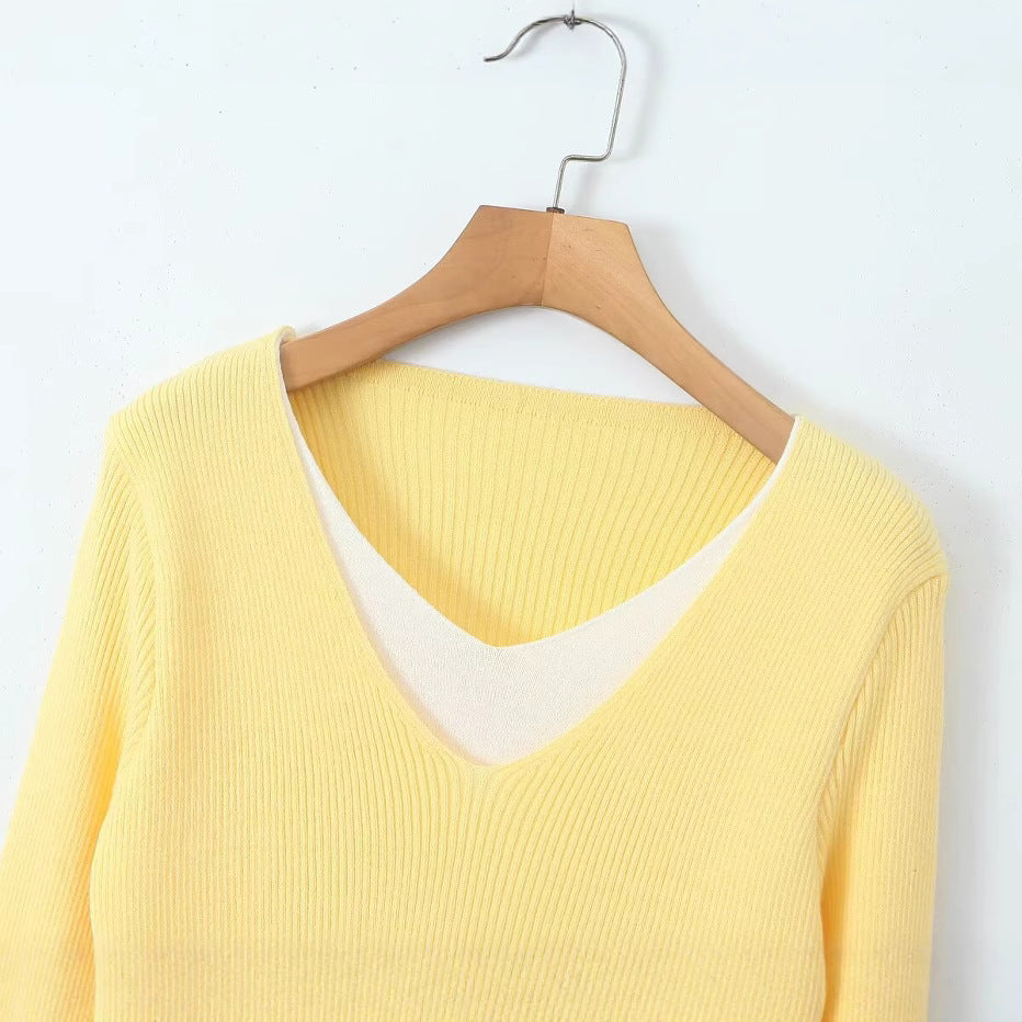 Damer let V-hals strik top Stilla