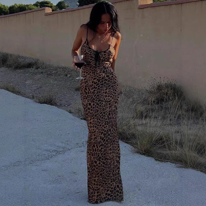 Dame fitted maxi kjoler med leopardmønster og detaljeret blonder.
