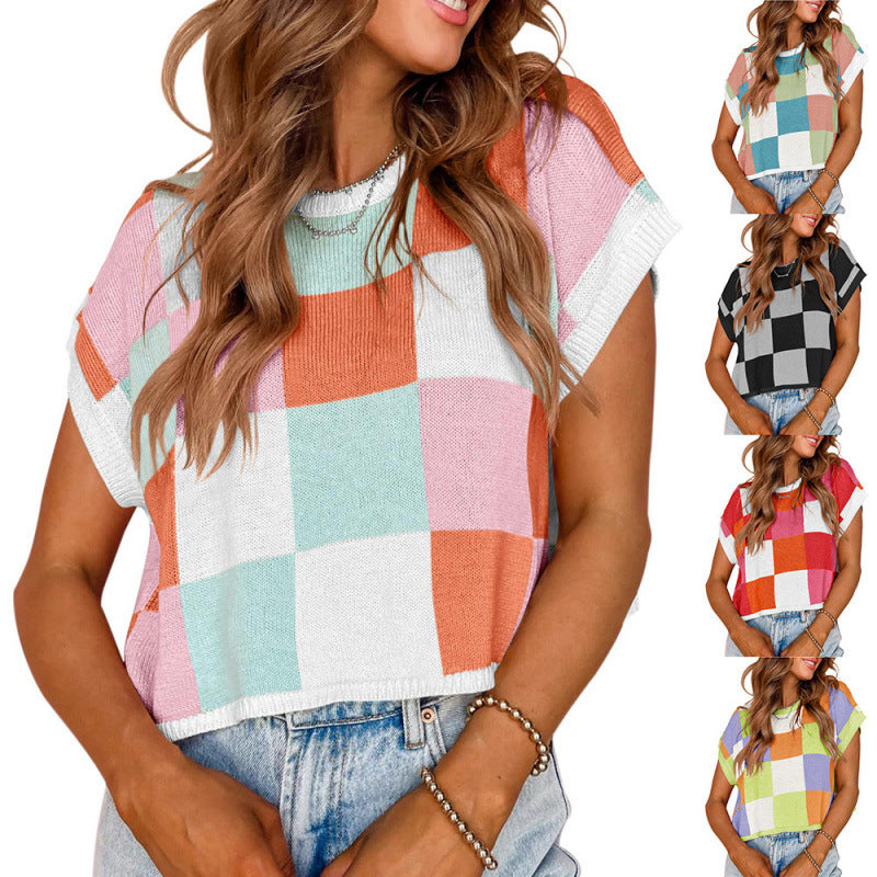 Dame cropped top med moderne ternet mønster og afslappet snit Stilla