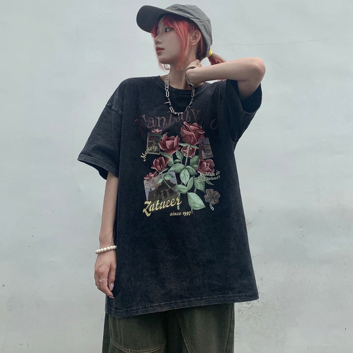 Dame T-shirt med eksklusivt rosenmotiv og afslappet oversized snit Stilla