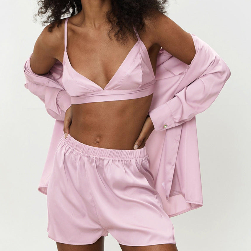 Dame Sæt bestående af elegant satin-BH og shorts med raffineret snit Stilla