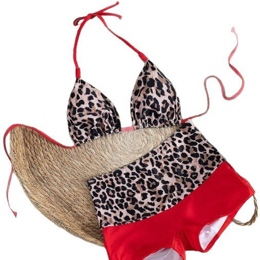 Dame triangel-bikini med højt skåret trusse og dyreprint Skovae