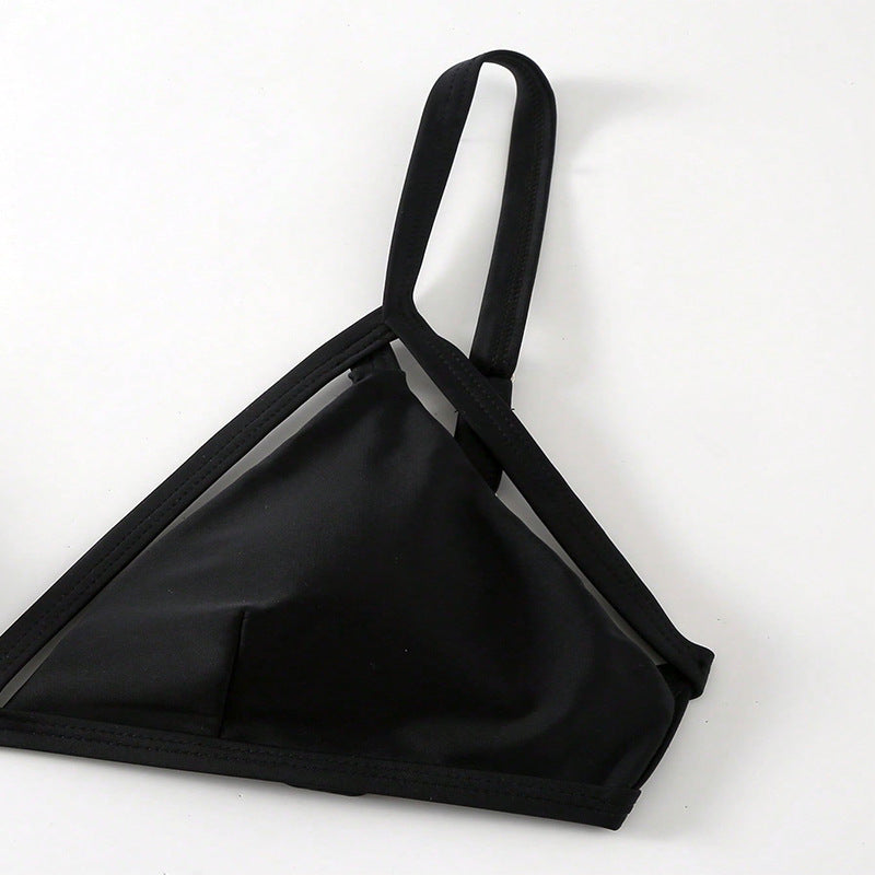 Dame Bikini-sæt med innovativ skæring og trendy cut-out-design Stilla
