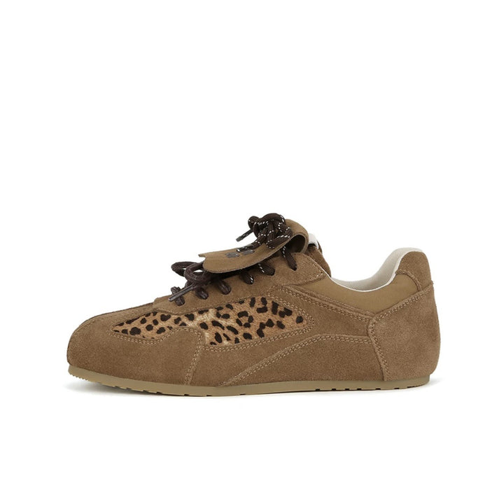Femme Chic Suede Sneakers med Leopardmønster Stilla