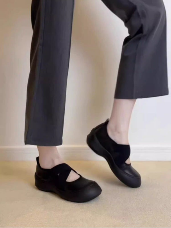 Dame mode Slingback-sko med robust sålprofil og justerbar rem Stilla