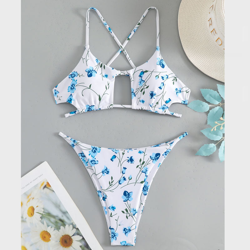 Dame trekantet bikini med forskudte stropper og blomsterprint Skovae