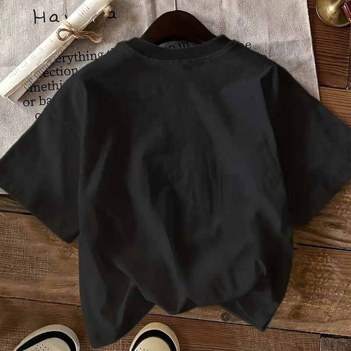 Dame T-shirt med florale motiv og inspirerende skrift Stilla