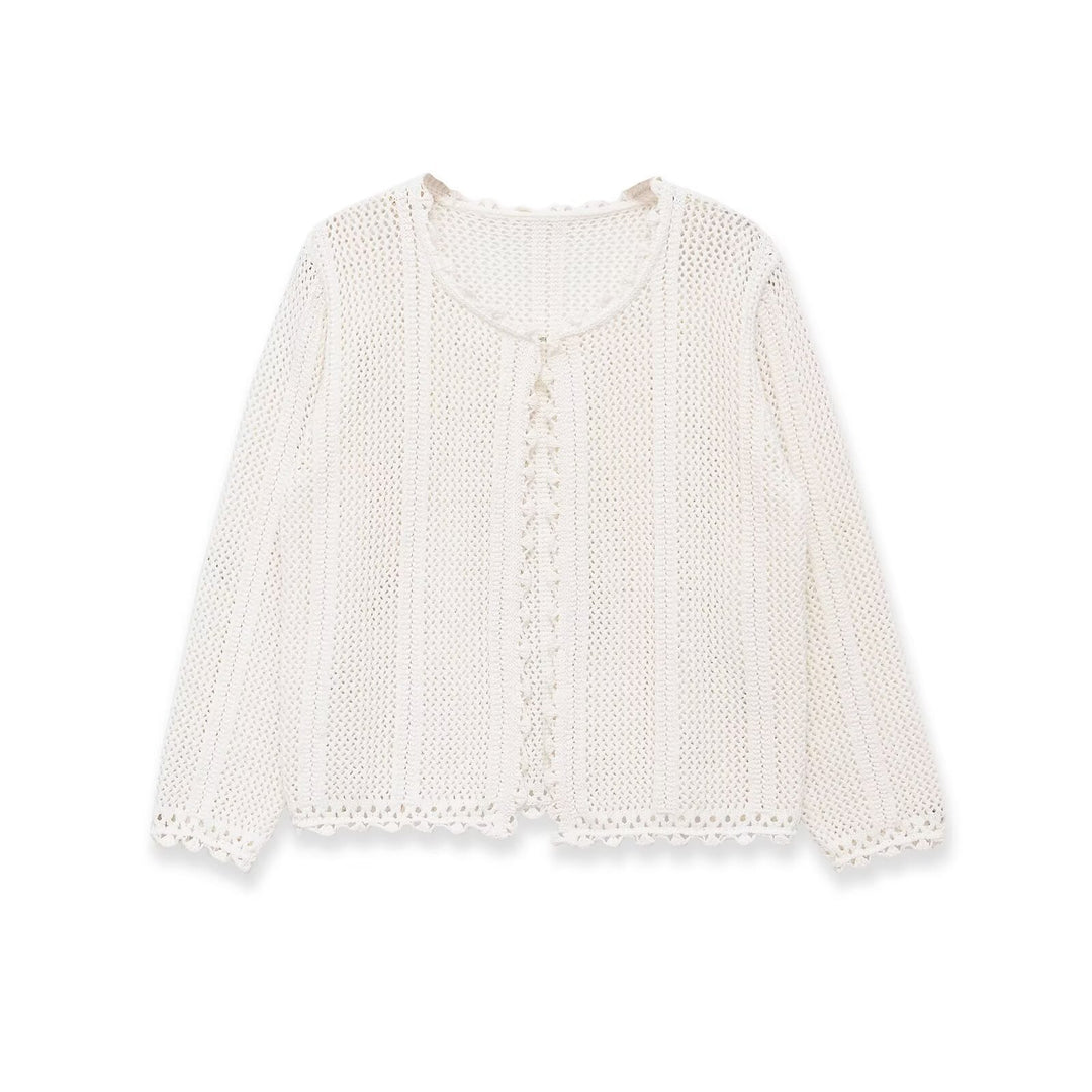 Dame luftig strikjakke med fine detaljer og romantisk design Skovae