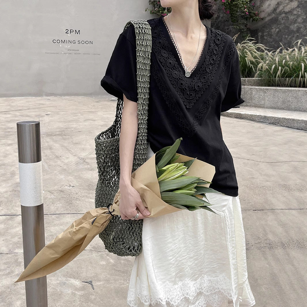 Dame elegant T-shirt med fine spidsede accenter og ensfarvet design Stilla