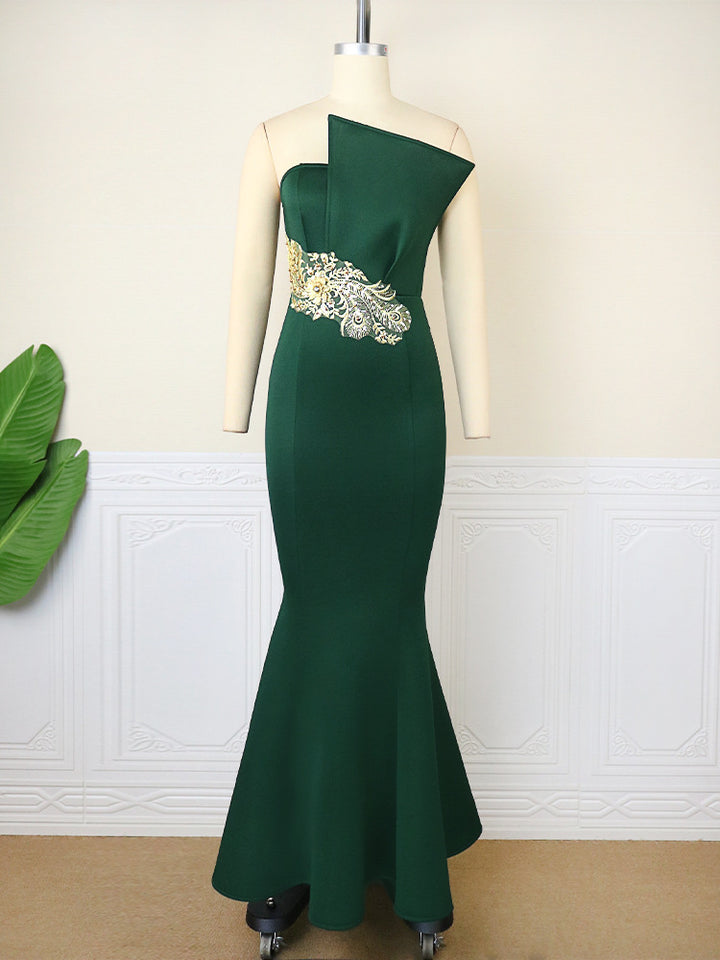 Damer Elegant asymmetrisk aftenliv med blomsterudsmykninger Skovae