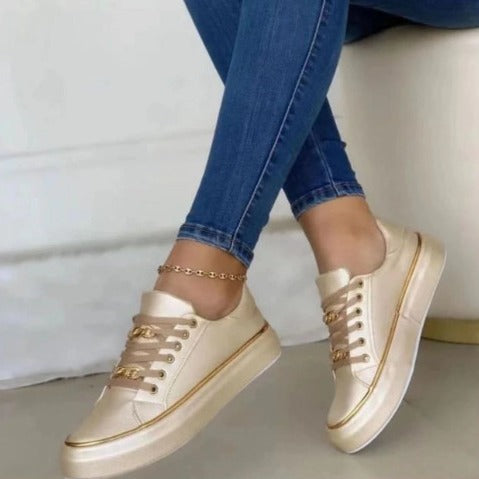 Dame Mode Sneakers i elegant design med gyldne accenter Stilla