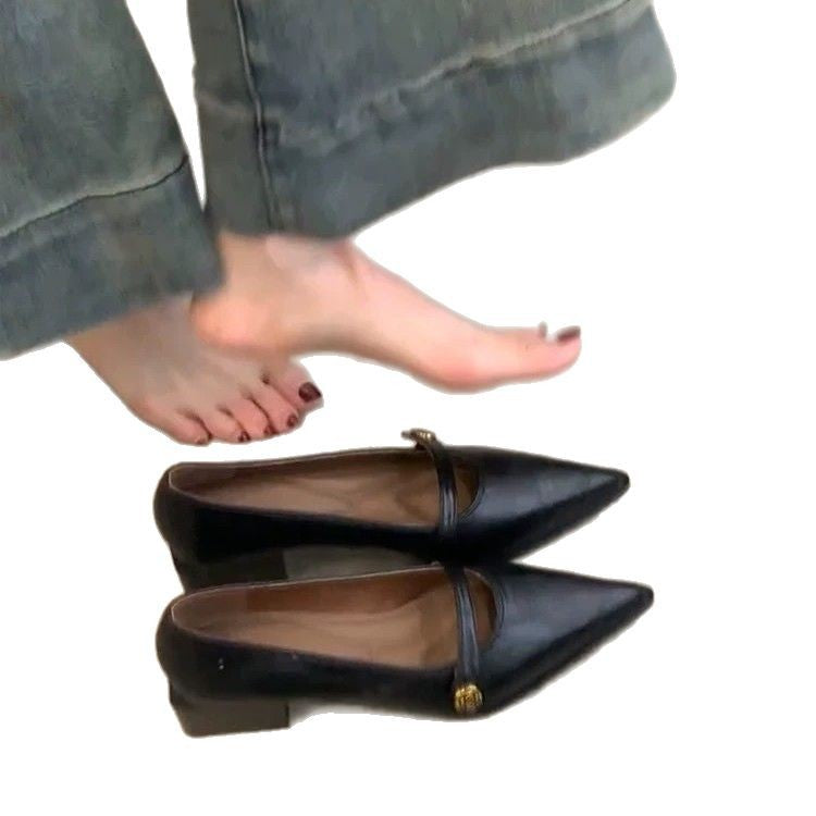 Dame spids Slingback-Ballerinas med fashionable rem og elegant detalje Stilla