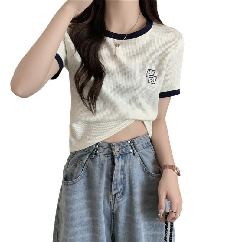 Femme Cropped Mesh Strik T-Shirt med kontrastbesætning Stilla