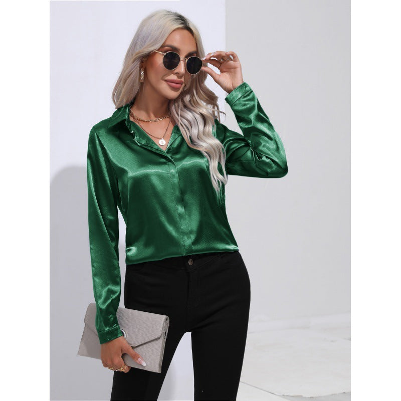 Dame satinbluse med elegant kentkrave og lange ærmer Stilla