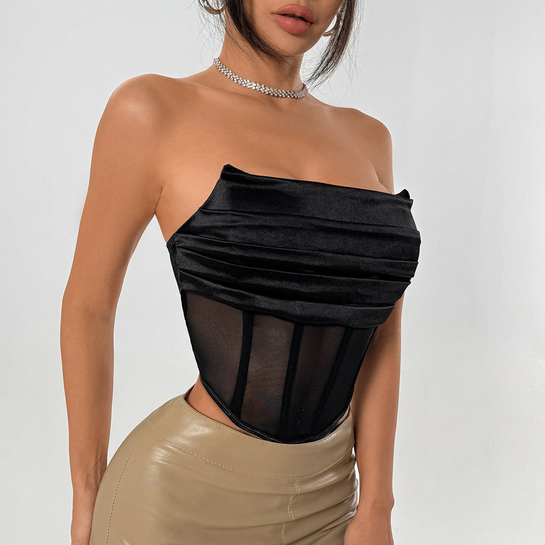 Dame Crop-top med raffinerede stoflag og gennemsigtigt mesh Stilla