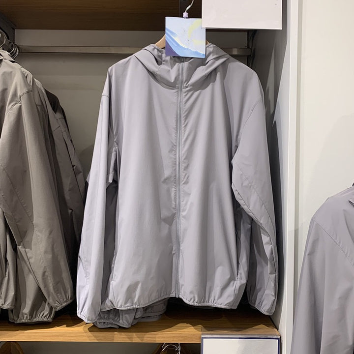 Kvindernes lette overgangsjakke med praktiske lynlås lommer Stilla