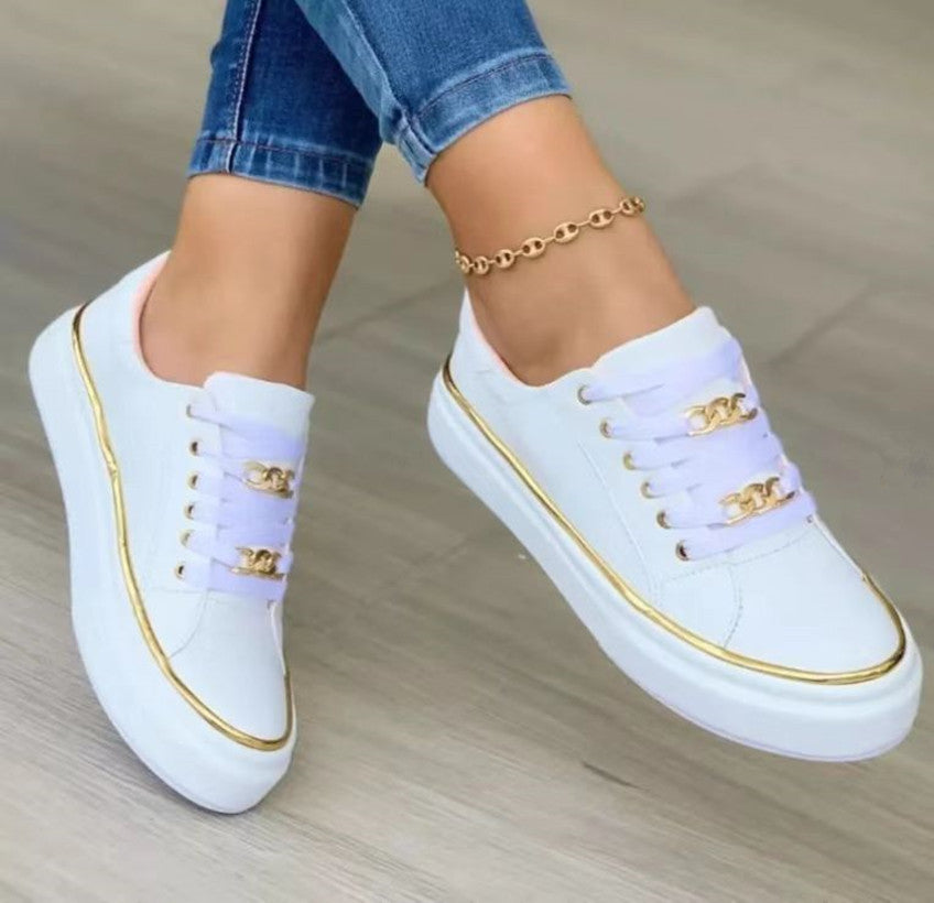 Dame Mode Sneakers i elegant design med gyldne accenter Stilla