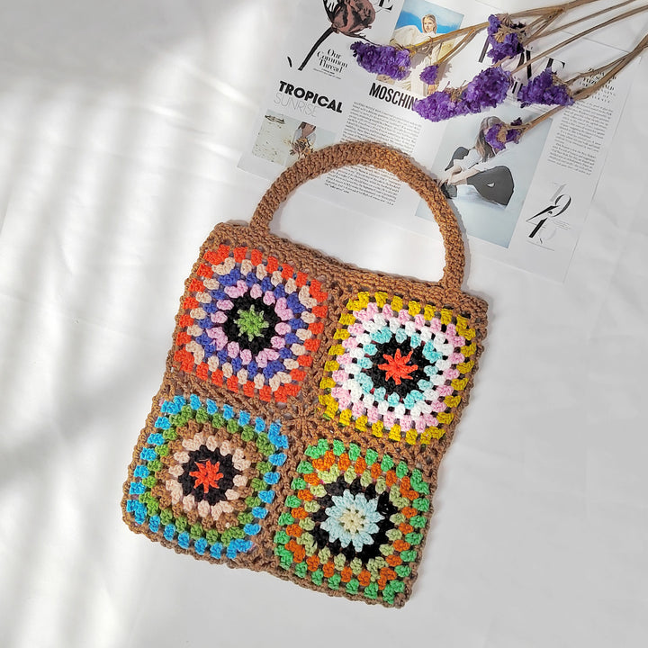 Dame hækle håndtaske i det karakteristiske granny square design Stilla